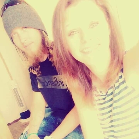 Meet your Posher, Leslee - Picture 1 of 1